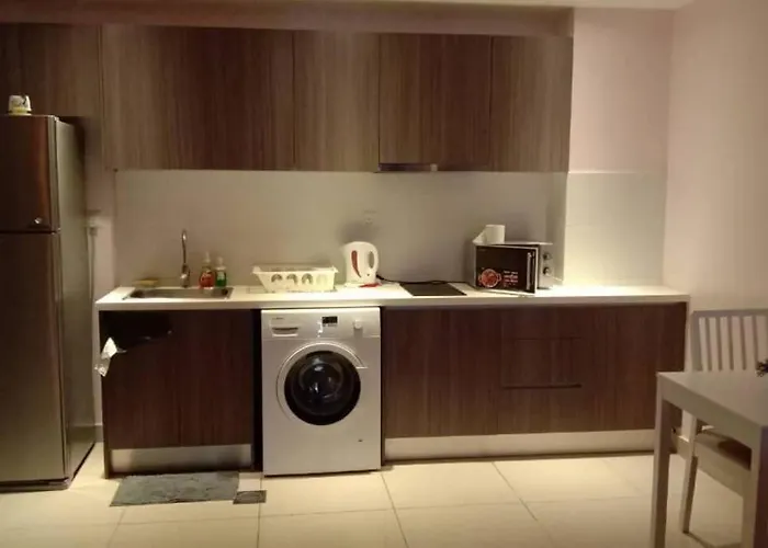 Ha1406 - Cyberjaya -Netflix-Wifi-Parking, 3025